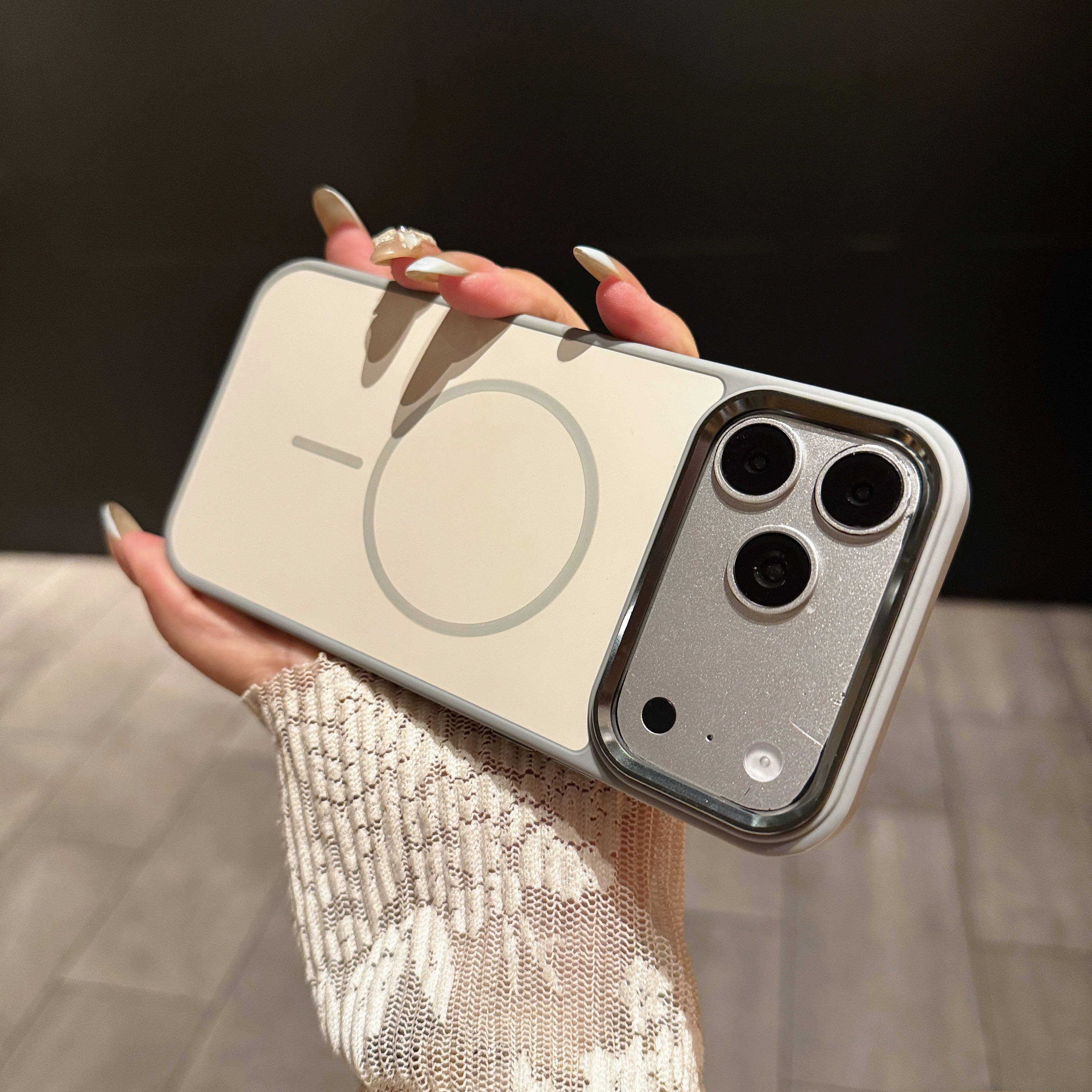 Skin Feel for Magsafe Magnetic - Metal Photo Panel review and price