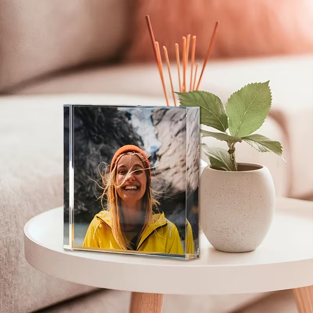 A custom acrylic desktop decor - Photo Acrylic Block review and price